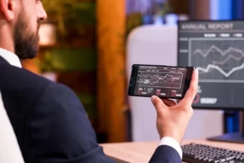 Mundo dos investimentos: Melhores apps para construir seu patrimônio ( Imagem: Freepik)